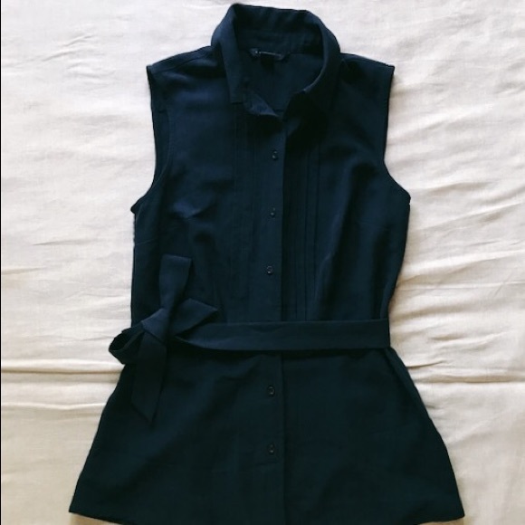 tommy hilfiger blouse - Picture 2 of 4